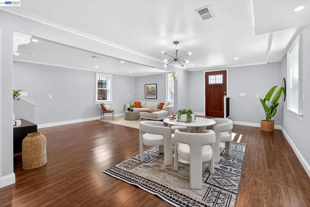 552 Haight Avenue Alameda CA 94501