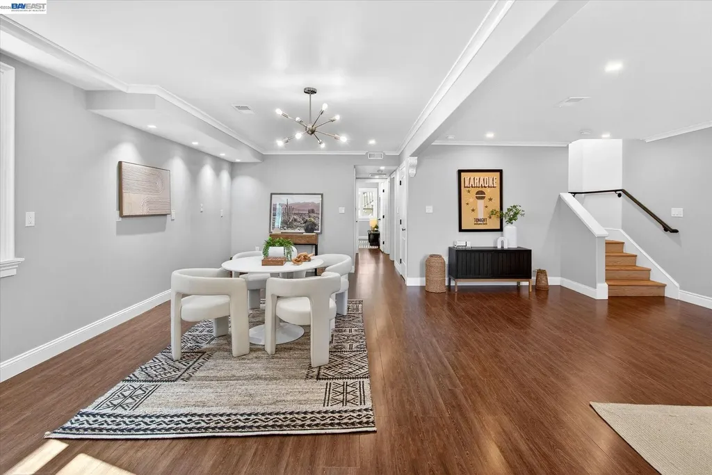 552 Haight Avenue Alameda CA 94501