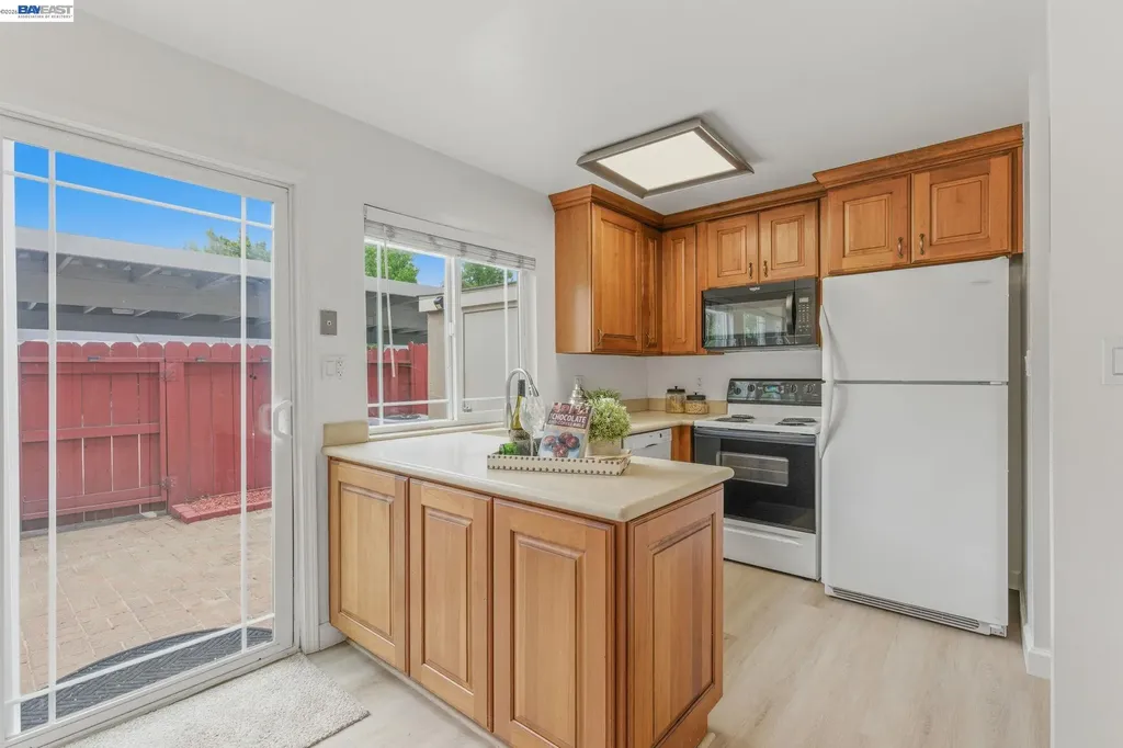 4609 Ithaca Way Pleasanton CA 94588