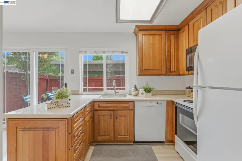 4609 Ithaca Way Pleasanton CA 94588