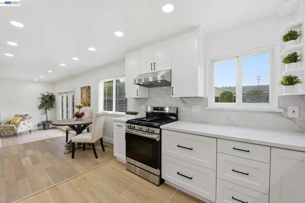 4142 Wakefield Loop Fremont CA 94536