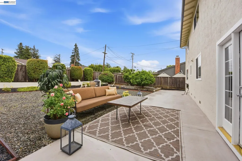 4142 Wakefield Loop Fremont CA 94536