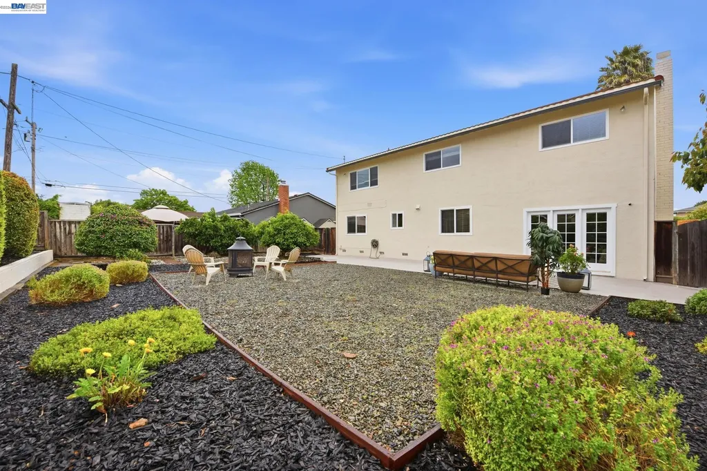 4142 Wakefield Loop Fremont CA 94536