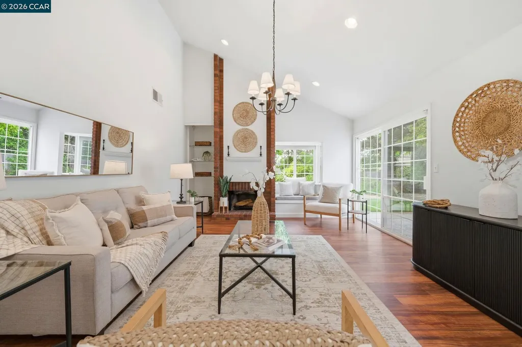 370 Scarlet Oak Court Pleasant Hill CA 94523