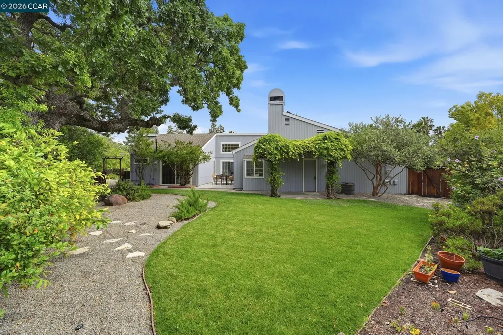370 Scarlet Oak Court Pleasant Hill CA 94523