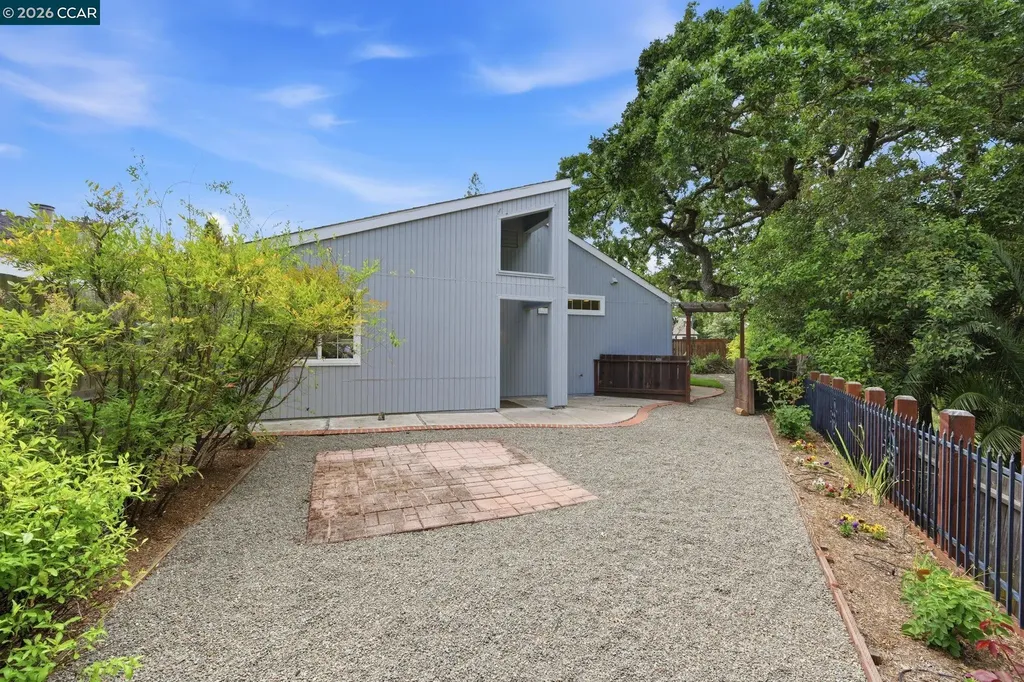 370 Scarlet Oak Court Pleasant Hill CA 94523