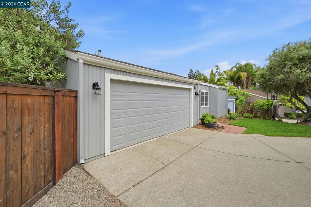 370 Scarlet Oak Court Pleasant Hill CA 94523