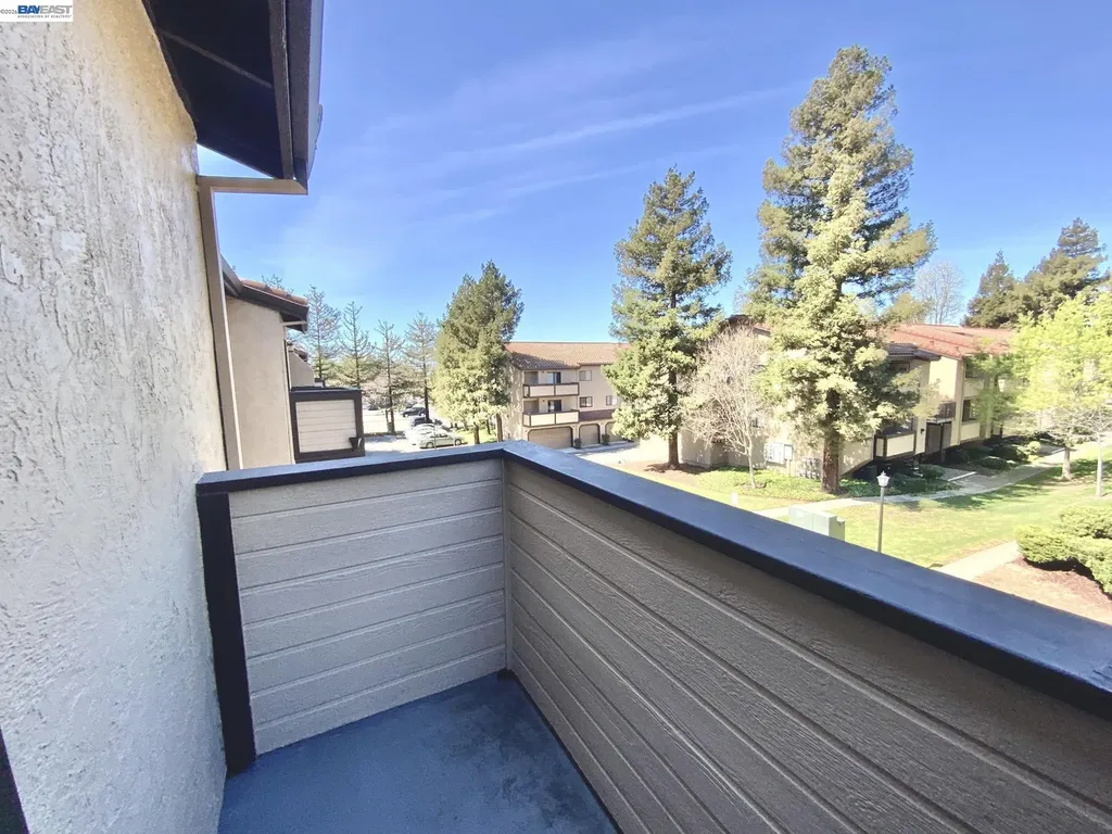 93 Shaniko Common Fremont CA 94539