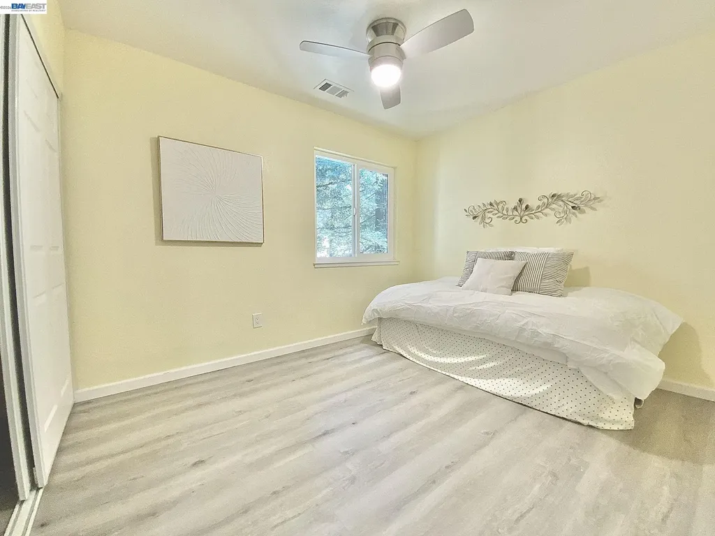 93 Shaniko Common Fremont CA 94539