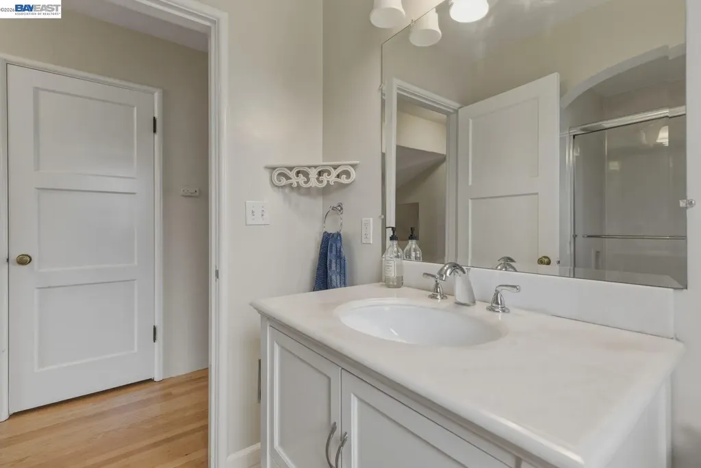 543 Fortuna Avenue San Leandro CA 94577
