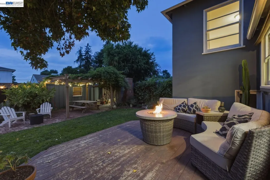 543 Fortuna Avenue San Leandro CA 94577