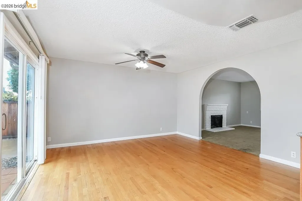 909 Rhine Way Oakley CA 94561