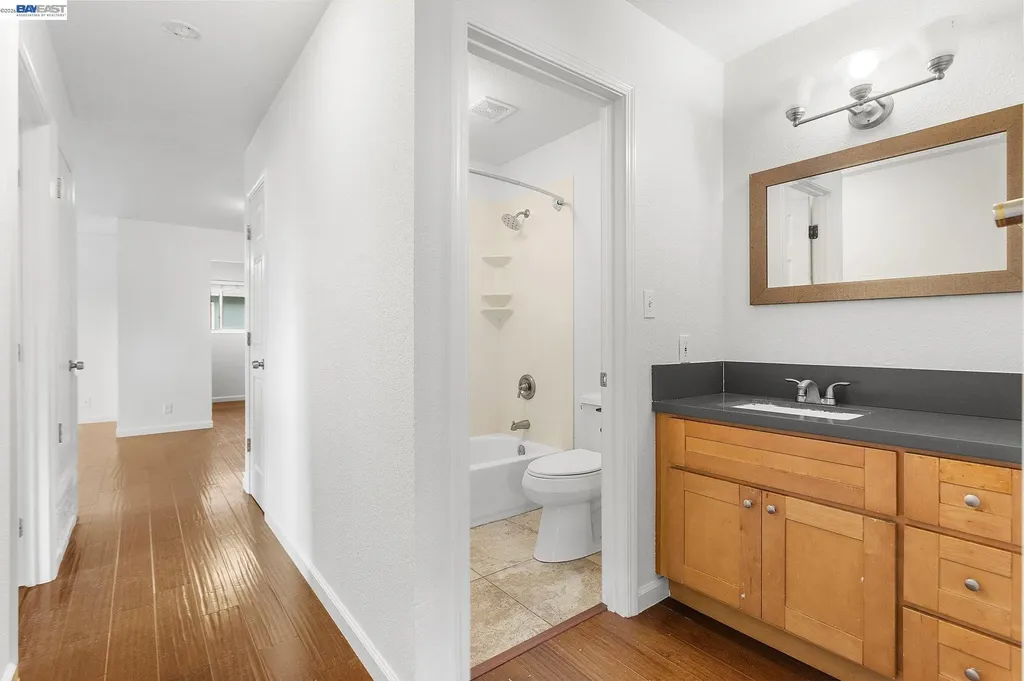 1044 Mohr Lane Concord CA 94518