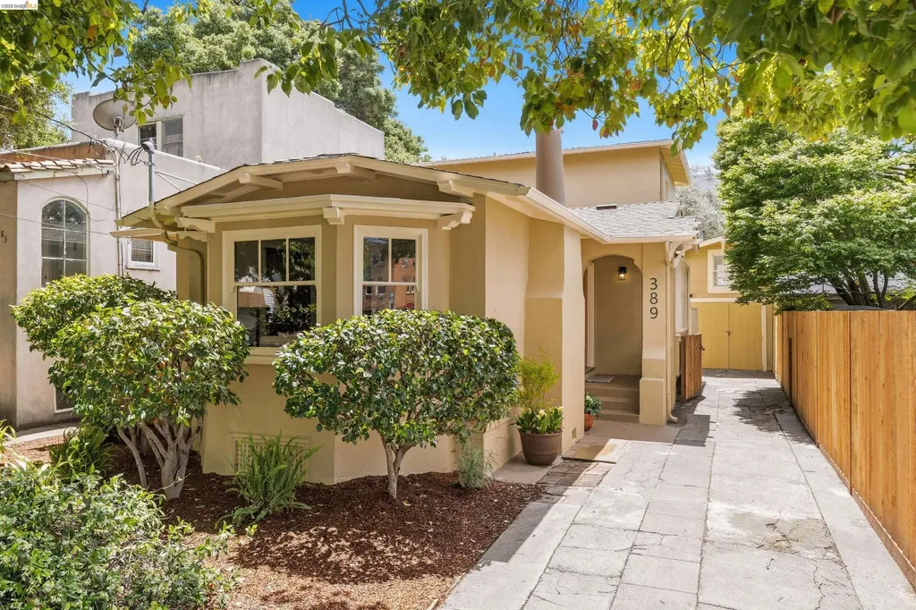 389 38th Street Oakland CA 94609