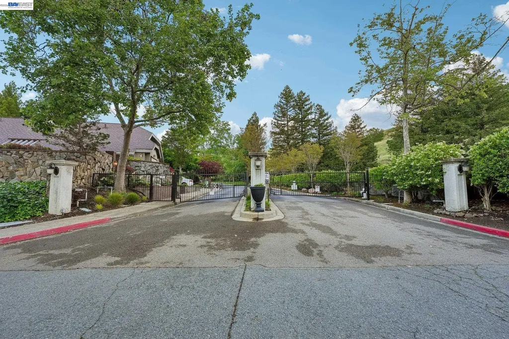 11 Tennis Club Drive Danville CA 94506