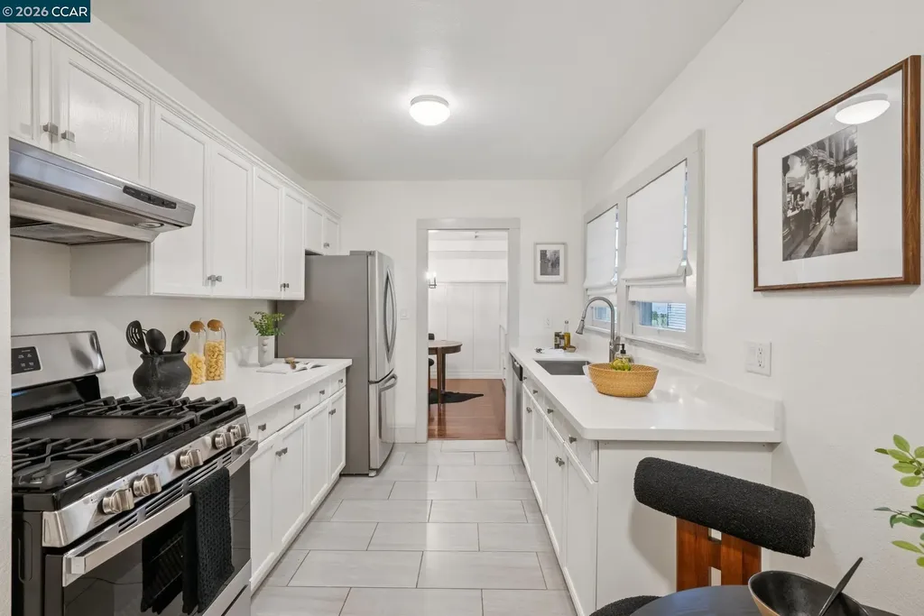 4411 Brookdale Avenue Oakland CA 94619