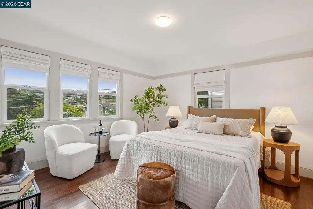 4411 Brookdale Avenue Oakland CA 94619
