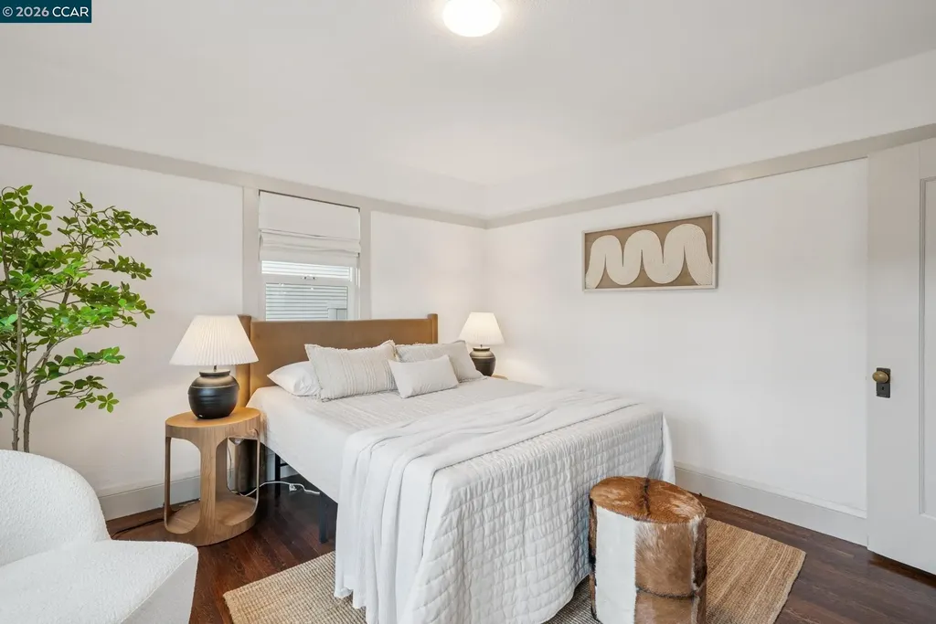 4411 Brookdale Avenue Oakland CA 94619