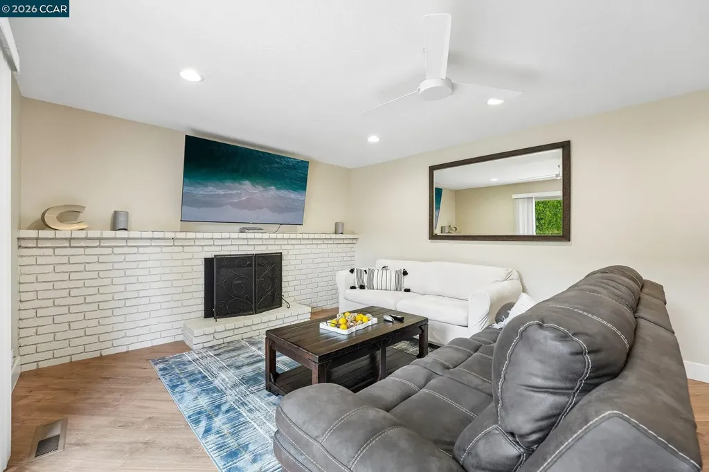 3323 Serpentine Drive Antioch CA 94509