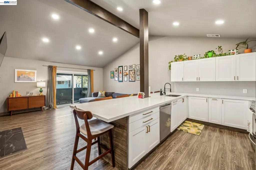 2327 Fairway Drive San Leandro CA 94577