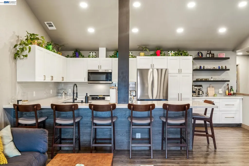 2327 Fairway Drive San Leandro CA 94577