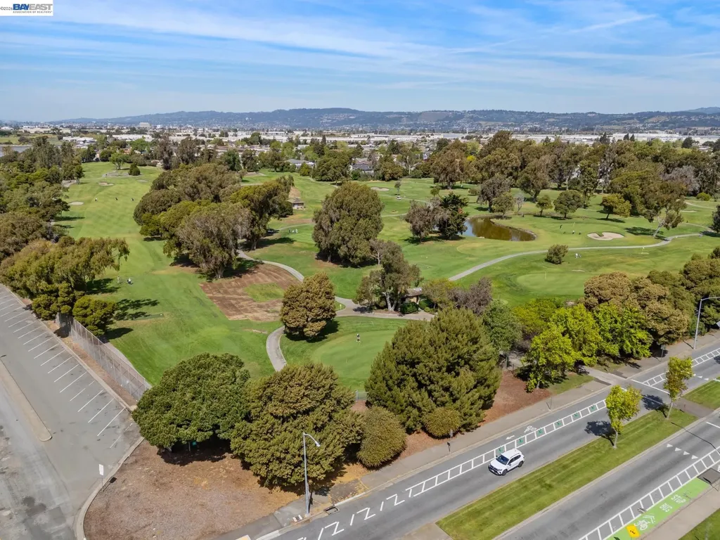 2327 Fairway Drive San Leandro CA 94577