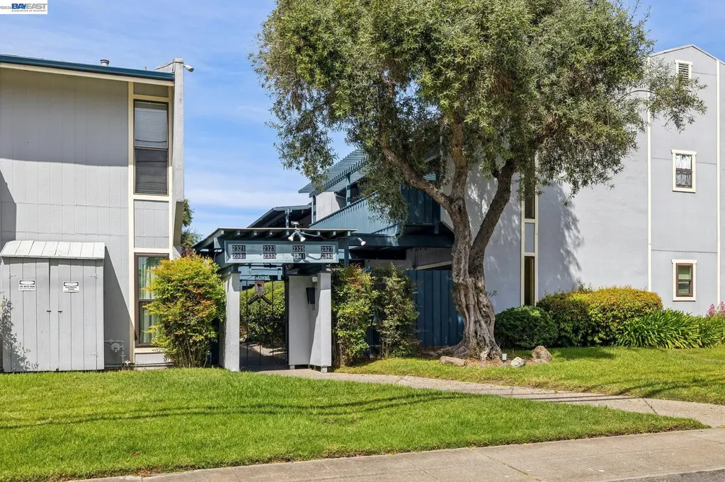 2327 Fairway Drive San Leandro CA 94577