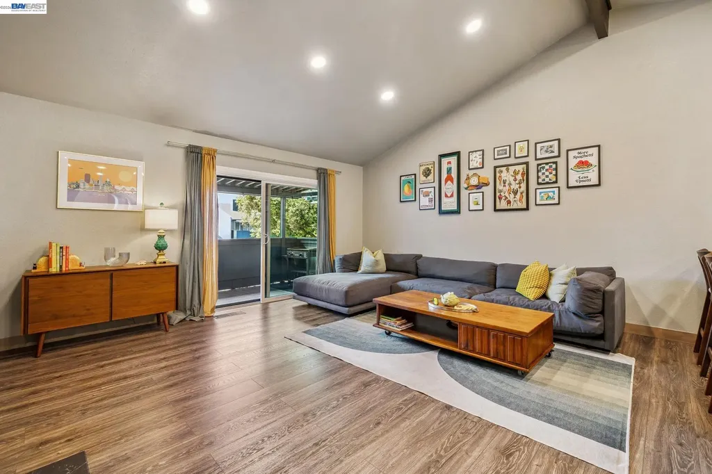 2327 Fairway Drive San Leandro CA 94577