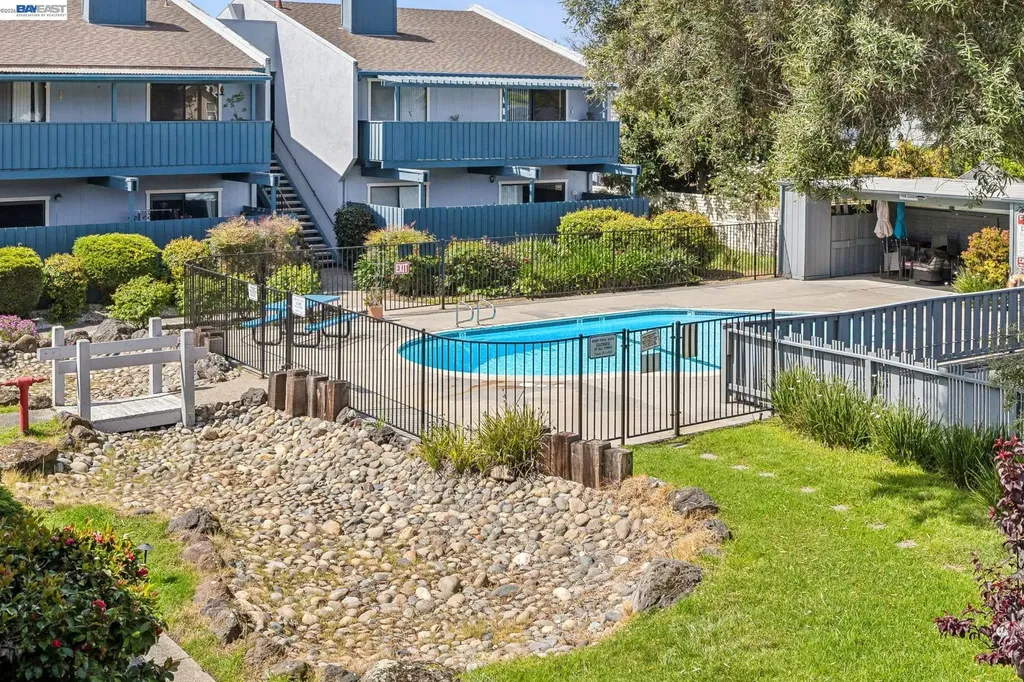 2327 Fairway Drive San Leandro CA 94577