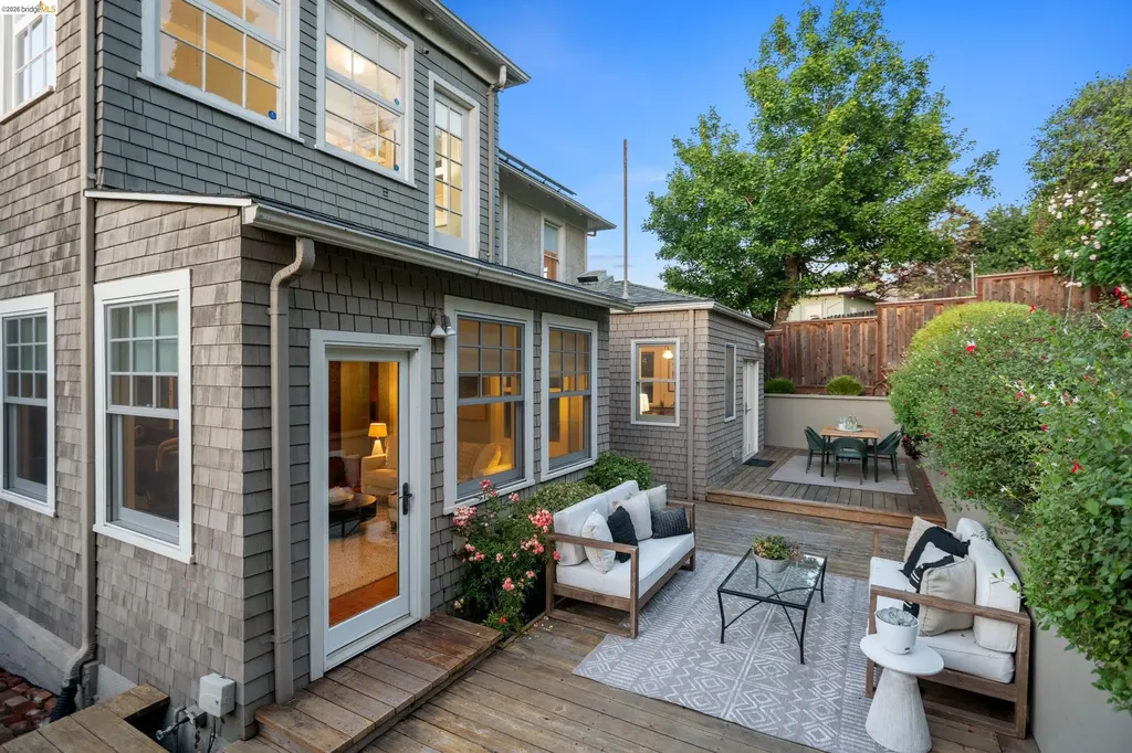 3756 Balfour Avenue Oakland CA 94610