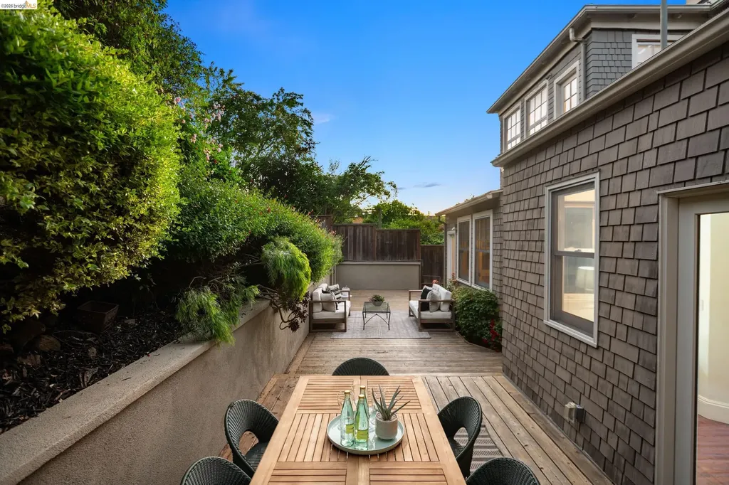 3756 Balfour Avenue Oakland CA 94610