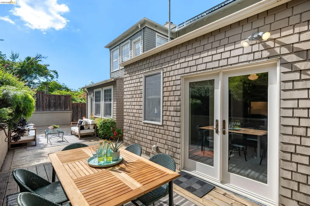 3756 Balfour Avenue Oakland CA 94610