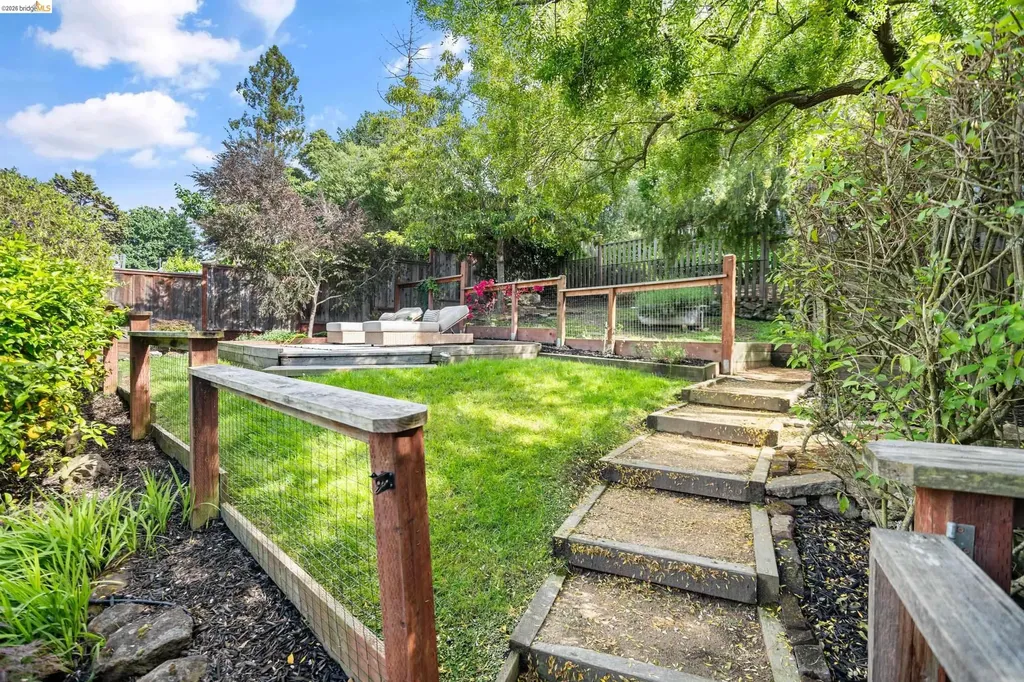 3756 Balfour Avenue Oakland CA 94610