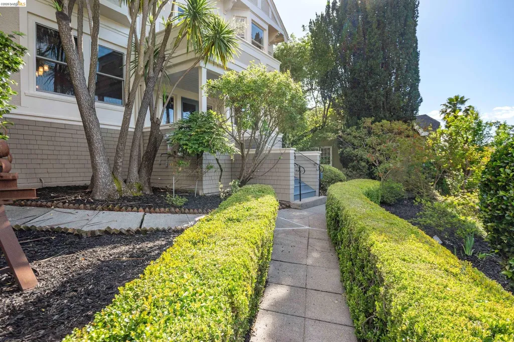 3756 Balfour Avenue Oakland CA 94610