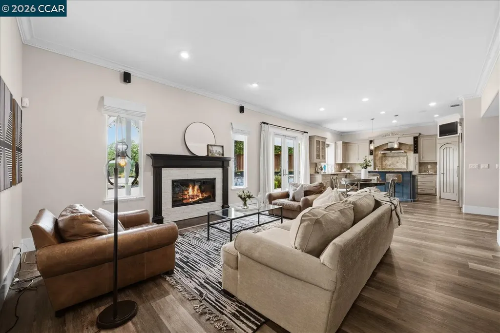 9013 Elk Drive Clayton CA 94517