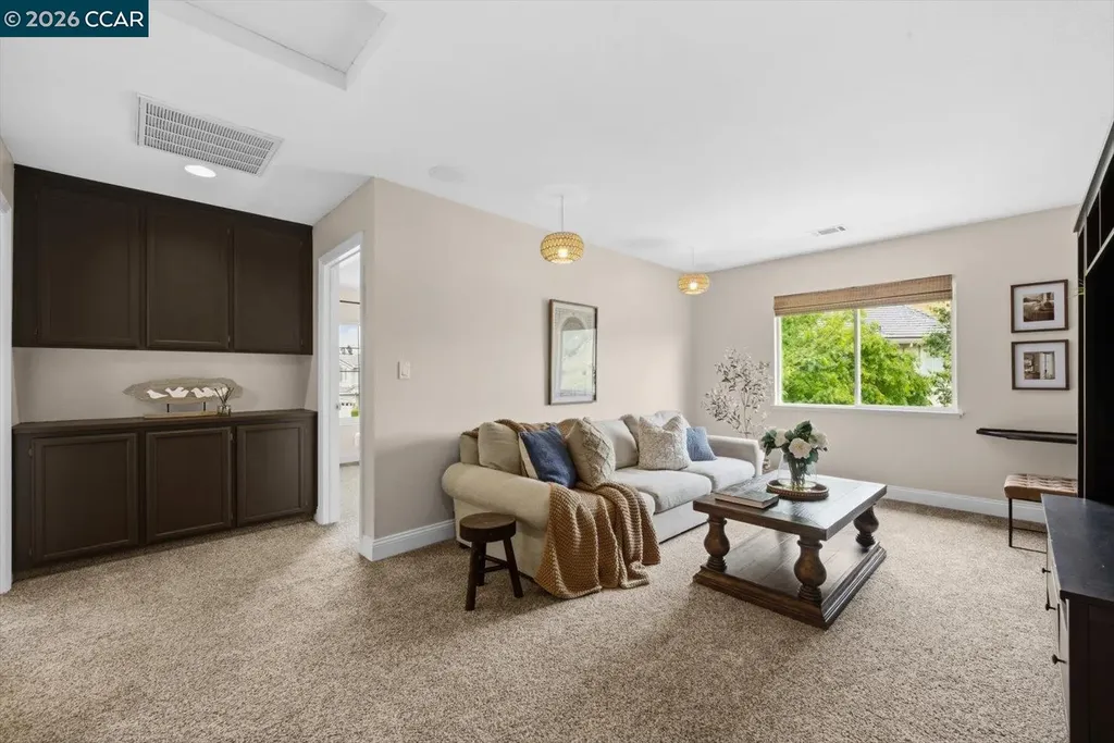 9013 Elk Drive Clayton CA 94517