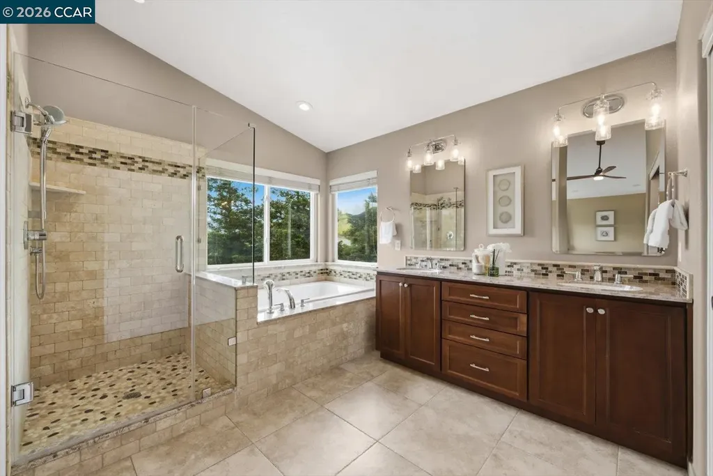 9013 Elk Drive Clayton CA 94517