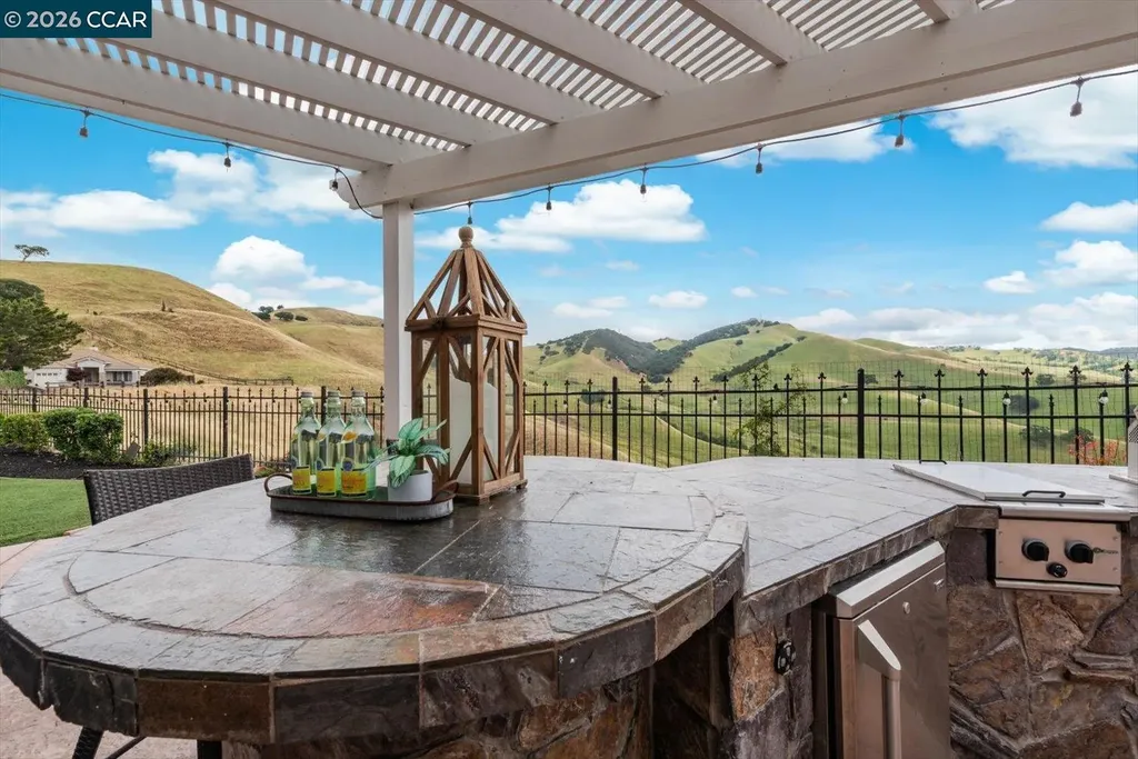 9013 Elk Drive Clayton CA 94517