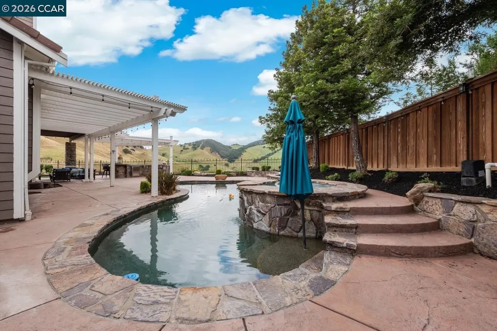 9013 Elk Drive Clayton CA 94517