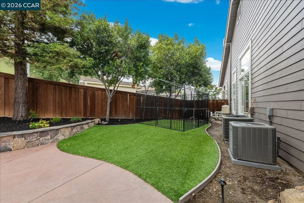 9013 Elk Drive Clayton CA 94517