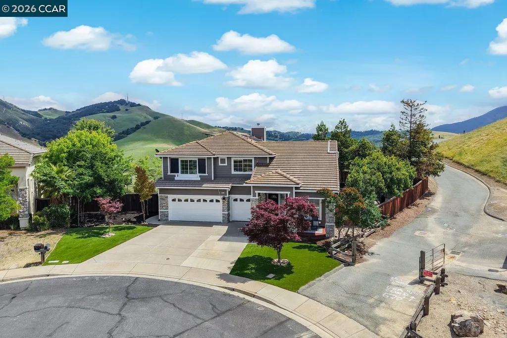 9013 Elk Drive Clayton CA 94517