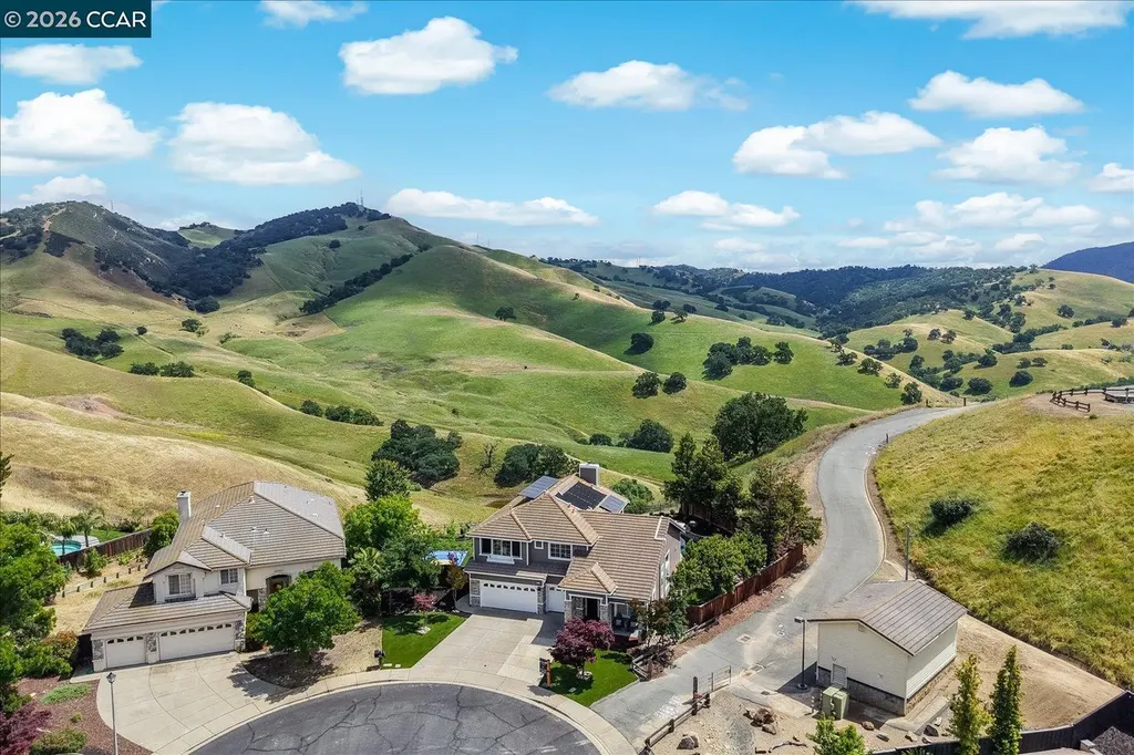 9013 Elk Drive Clayton CA 94517