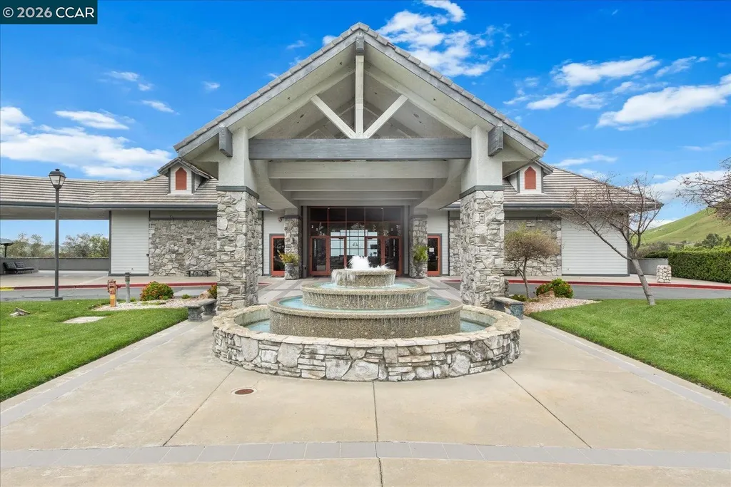 9013 Elk Drive Clayton CA 94517