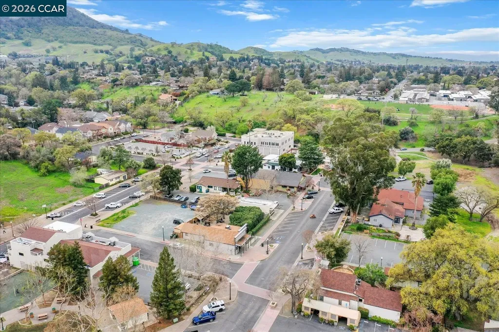 9013 Elk Drive Clayton CA 94517