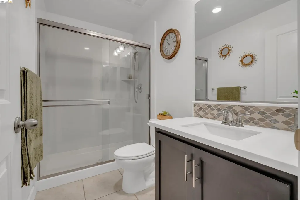 5659 Daylily Street Newark CA 94560