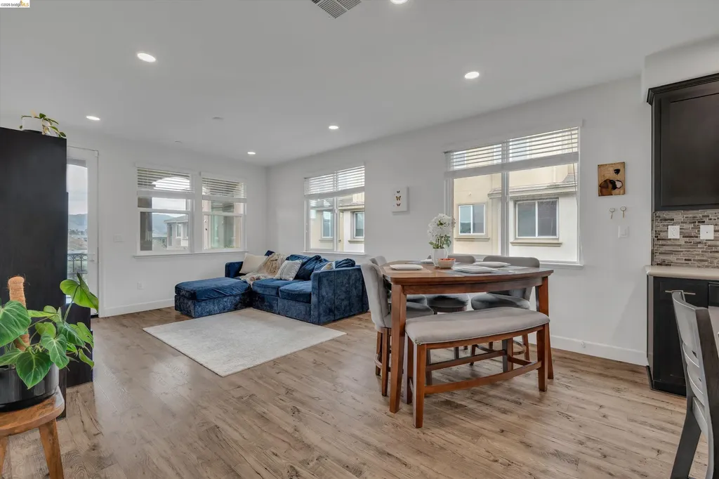 5659 Daylily Street Newark CA 94560