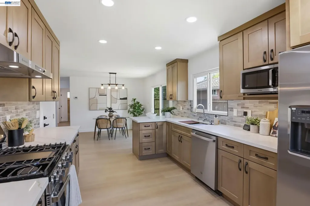 73 Paseo Grande San Lorenzo CA 94580