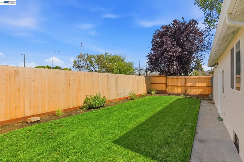 73 Paseo Grande San Lorenzo CA 94580