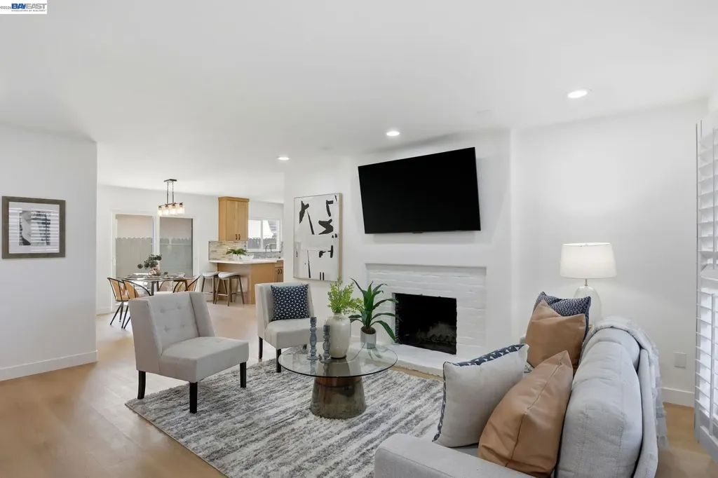 73 Paseo Grande San Lorenzo CA 94580