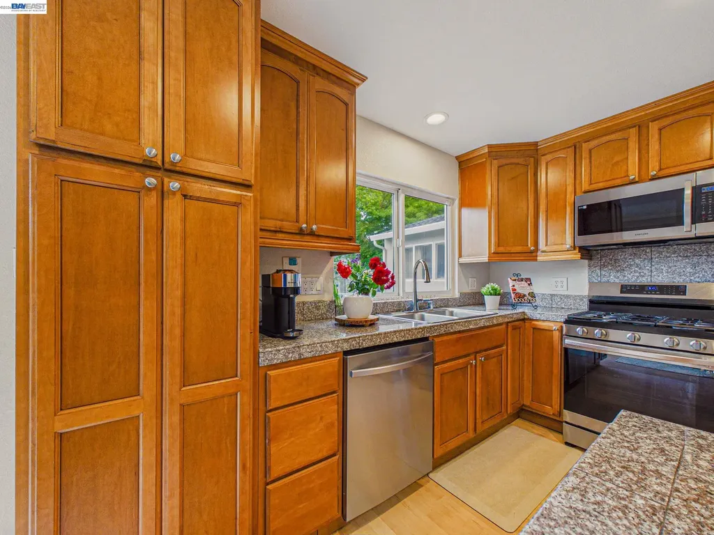 3749 Platt Court N Pleasanton CA 94588